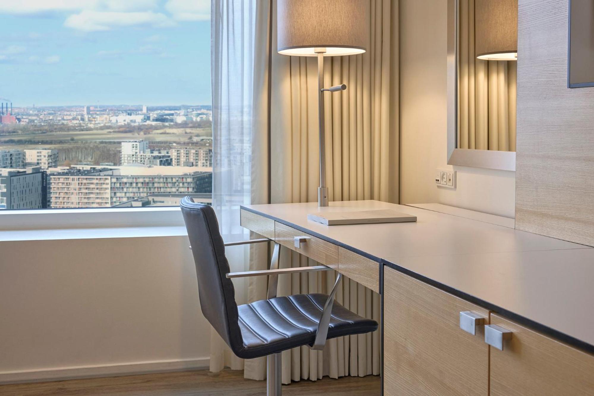 Crowne Plaza Copenhagen Towers By Ihg Hotel Ngoại thất bức ảnh